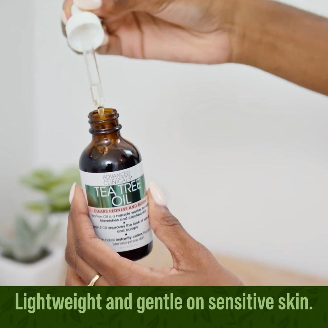 Advanced Clinicals 1.8oz Tea Tree Oil For Redness And Bumps.