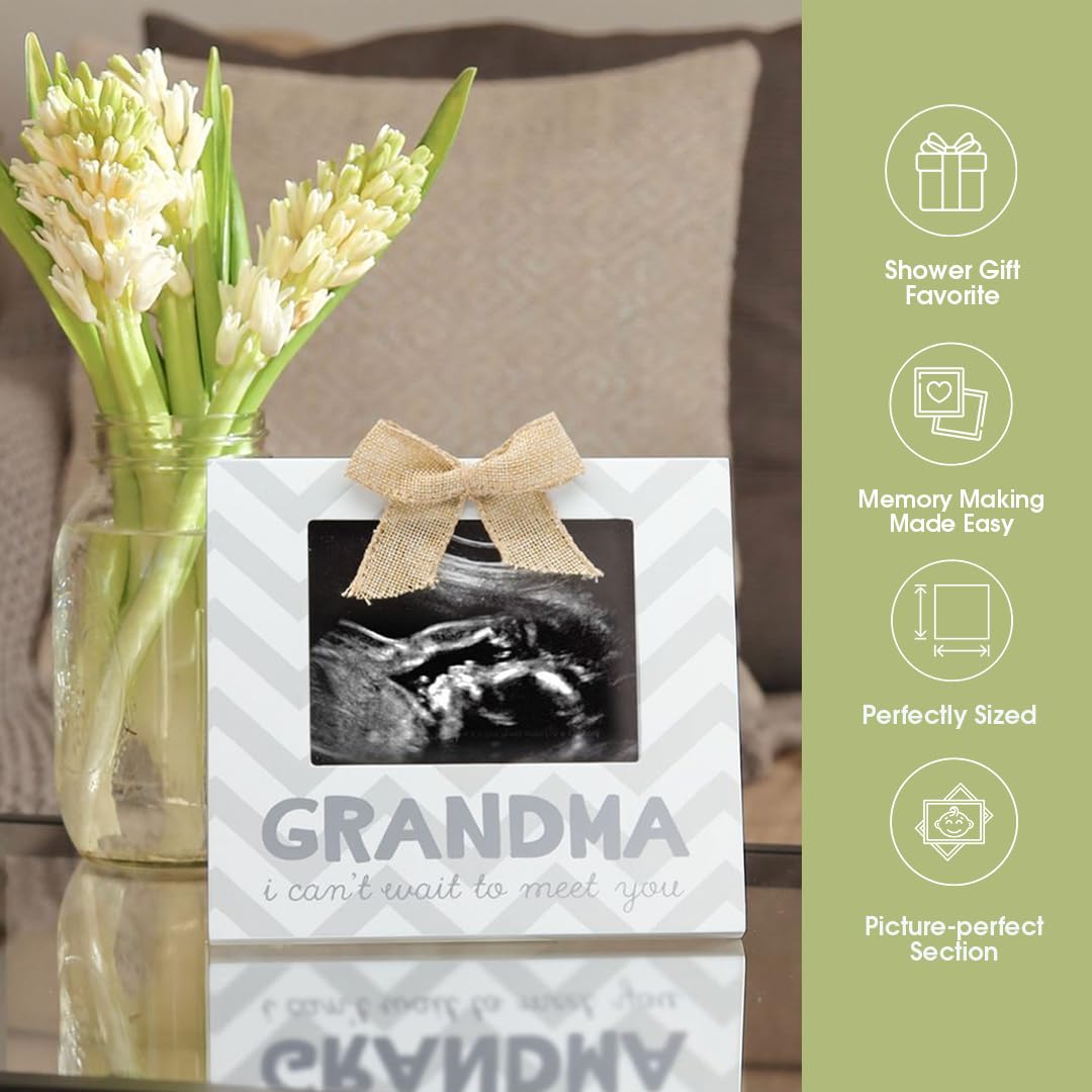 Pearhead Grandma Pregnancy Announcement Sonogram Picture Frame, Ultrasound Photo Frame for New Grandparents, Ideal Pregnancy Reveal Keepsake for Grandmothers, 4x5 Photo Insert, Chevron Gray