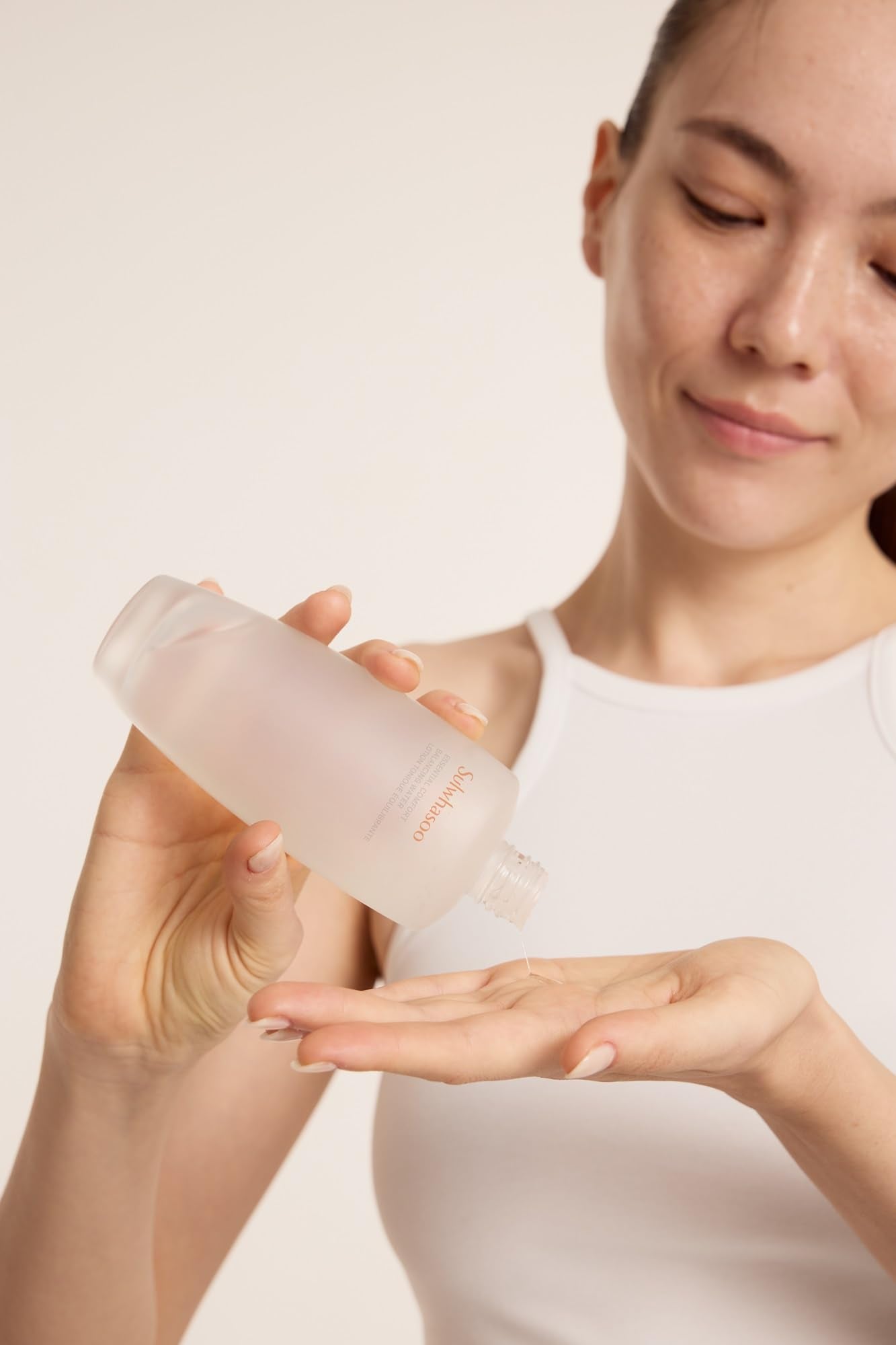 Sulwhasoo Essential Comfort Balancing Water - Moisturizing Korean Face Toner for Dry & Sensitive Skin, Hydrating, Soothing, Nourishing & Balancing - 5.07 fl. oz.