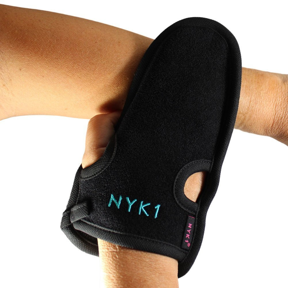 NYK1 Tanning Kit TanForce, MegaMitt and ExfoliMitt Invisible,Low Odour Self-Tanning Developing Skinny Look Fake Tan Tanning Mousse with Application and Exfoliating Mitts.The 1st BOYFRIEND Friendly Tan