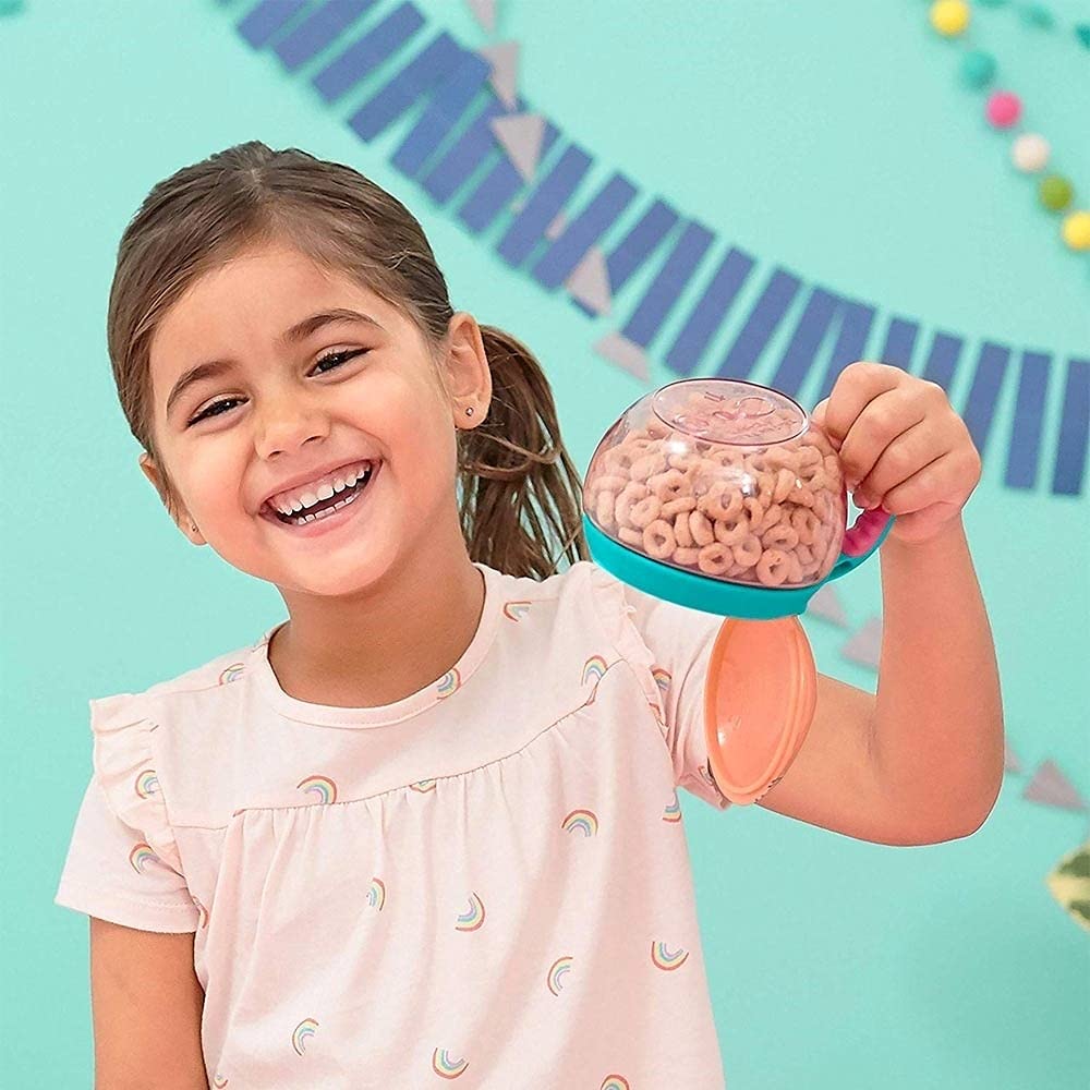 Skip Hop Baby Snack Container, Zoo Snack Cup, Llama, 222 milliliters