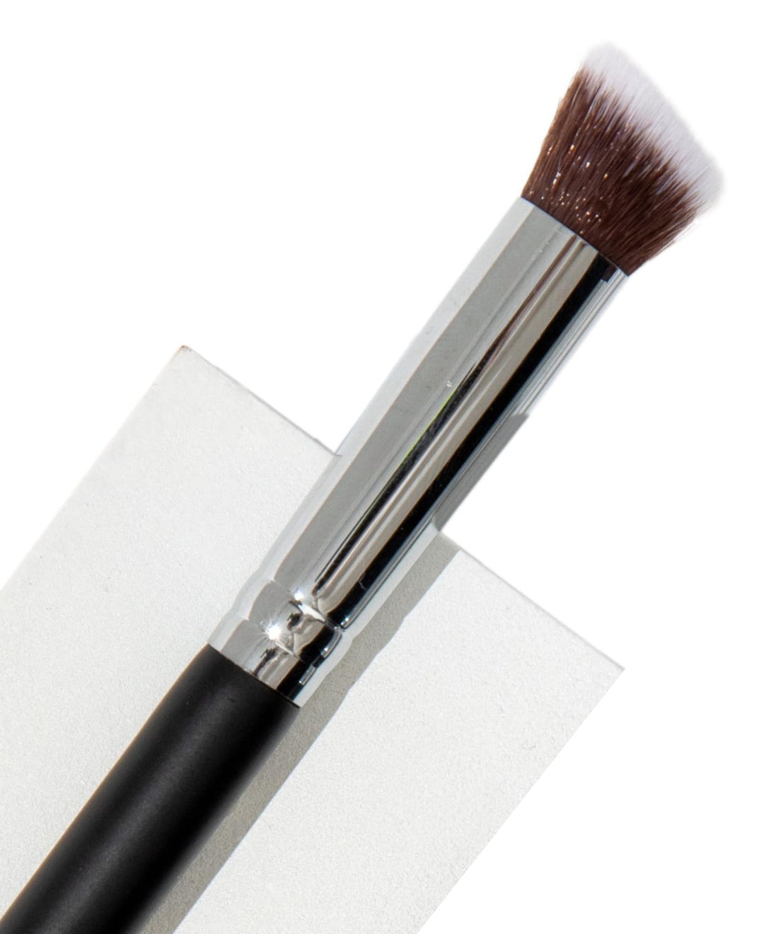 Contouring Brush: Flat Angle Makeup Brush Best for Precision Contouring & Brow Definition (Small, Synthetic) - Beauty Junkees