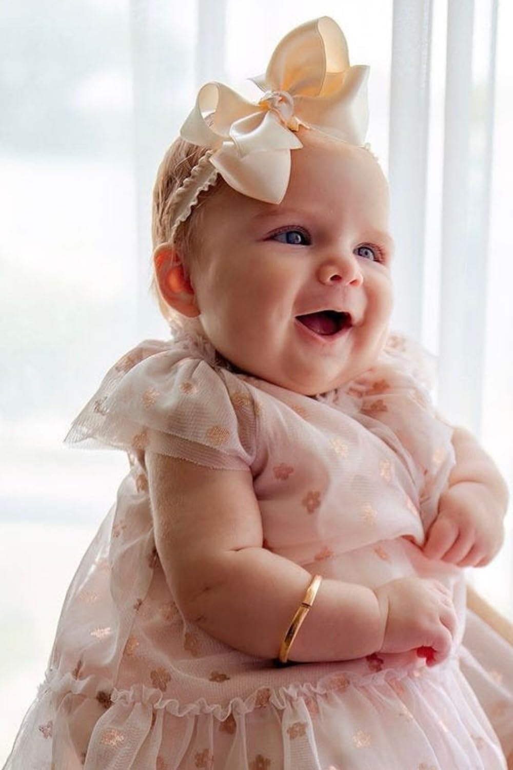 Wee Ones Girls' Classic French Satin Hair Bow on a WeeStay Clip and Knot Wrap, Medium, Ecru