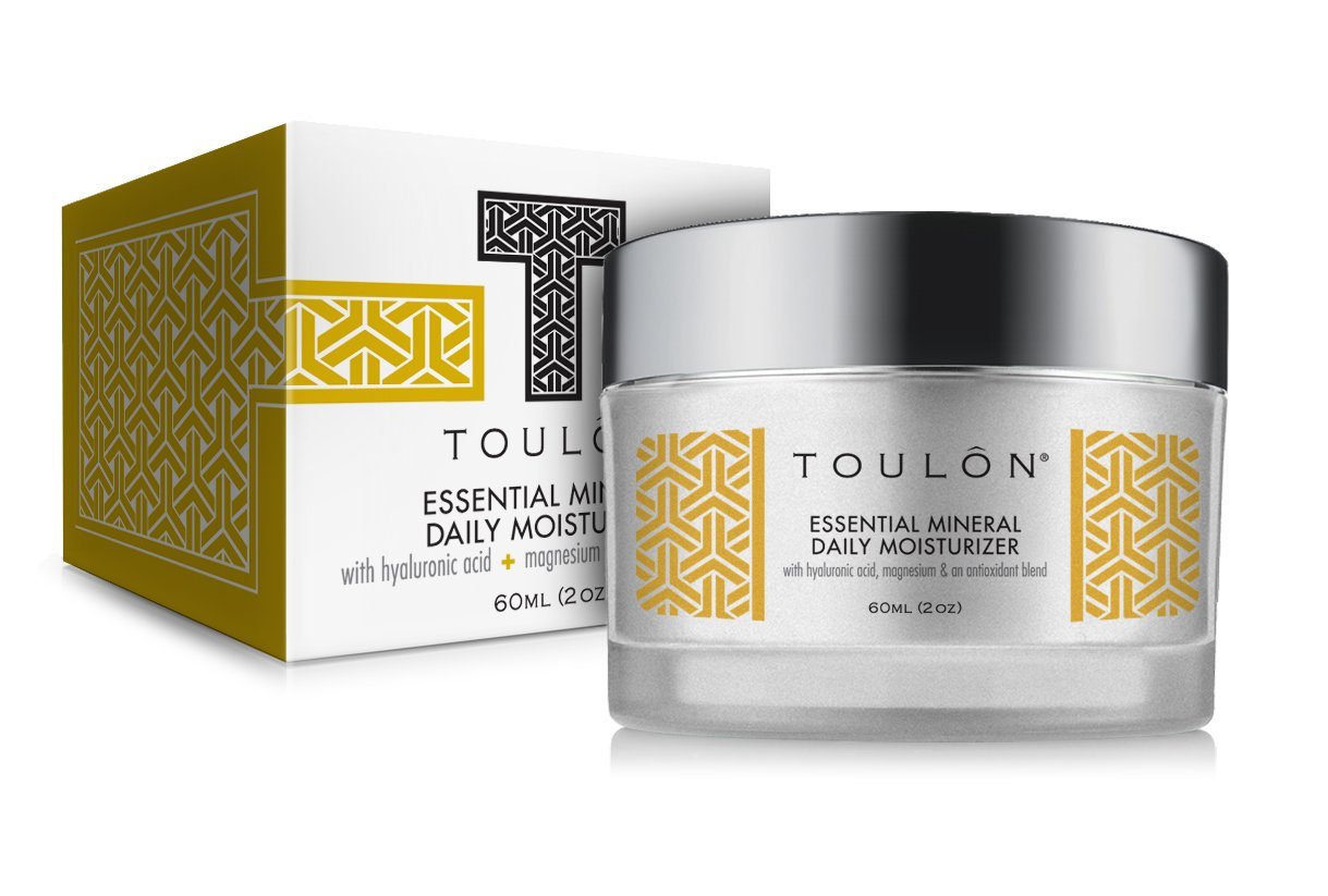 Best Daily Face Moisturizer with Natural Hyaluronic Acid, Magnesium & Antioxidants to Fight Free Radical Damage and Reduce Wrinkles. Free Gift/No Risk