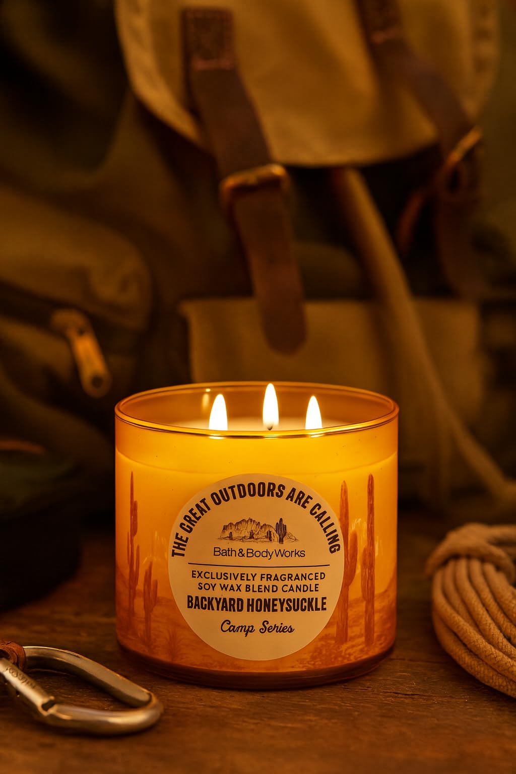 Bath & Body Works Backyard Honeysuckle 3-Wick Candle, 14.5 oz Scented Jar Candle, Soy and Paraffin Wax Blend with Decorative Lid, Honeysuckle Orange Blossom Neroli Fragrance