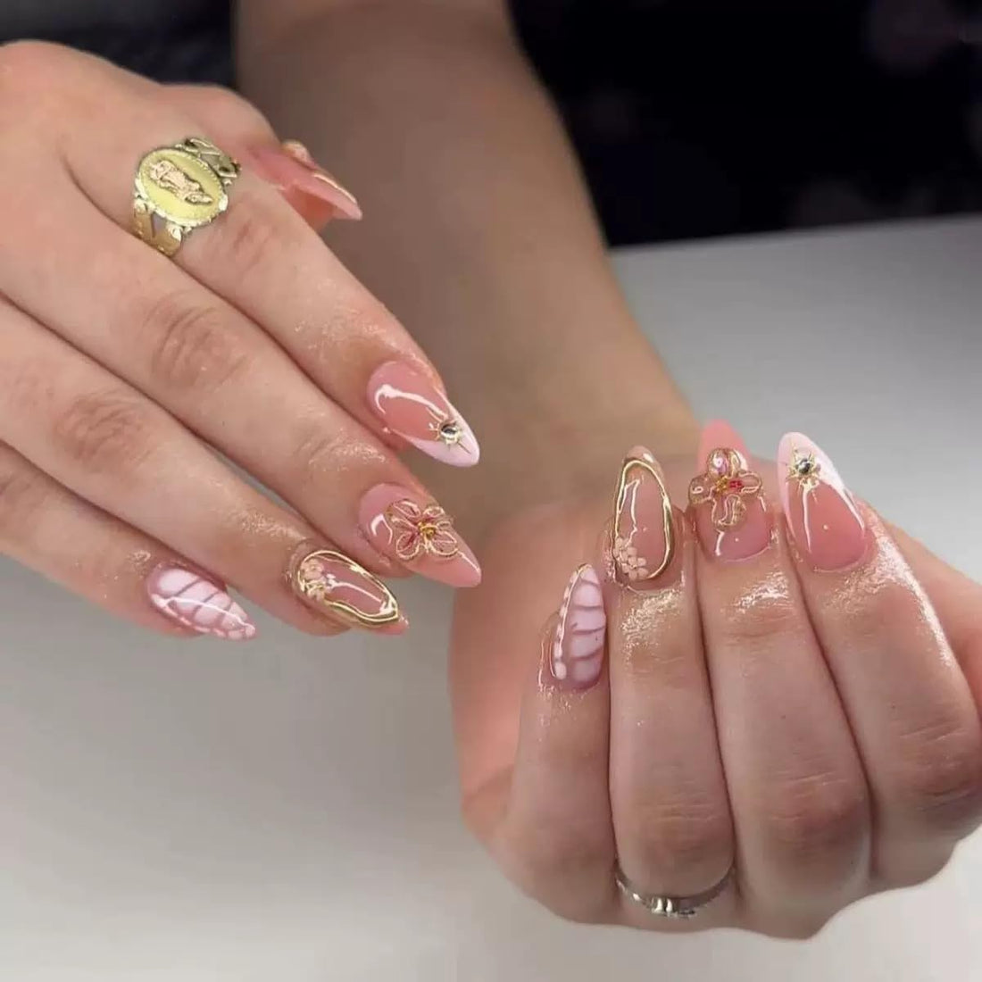 Press on Nails Medium Almond Fake Nails with 3D Flower Charms Design Pink False Nails Gold Line Acrylic Nails French Tip Glue on Nails Full Cover Stick on Nails for Women Manicure 24Pcs
