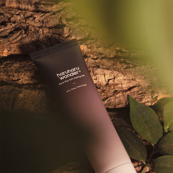 Haruharu Wonder Black Rice Soft Peeling Gel 100ml, Complete exfoliation, moisturizing and nourishing, Dead cell removal, Lavender oil