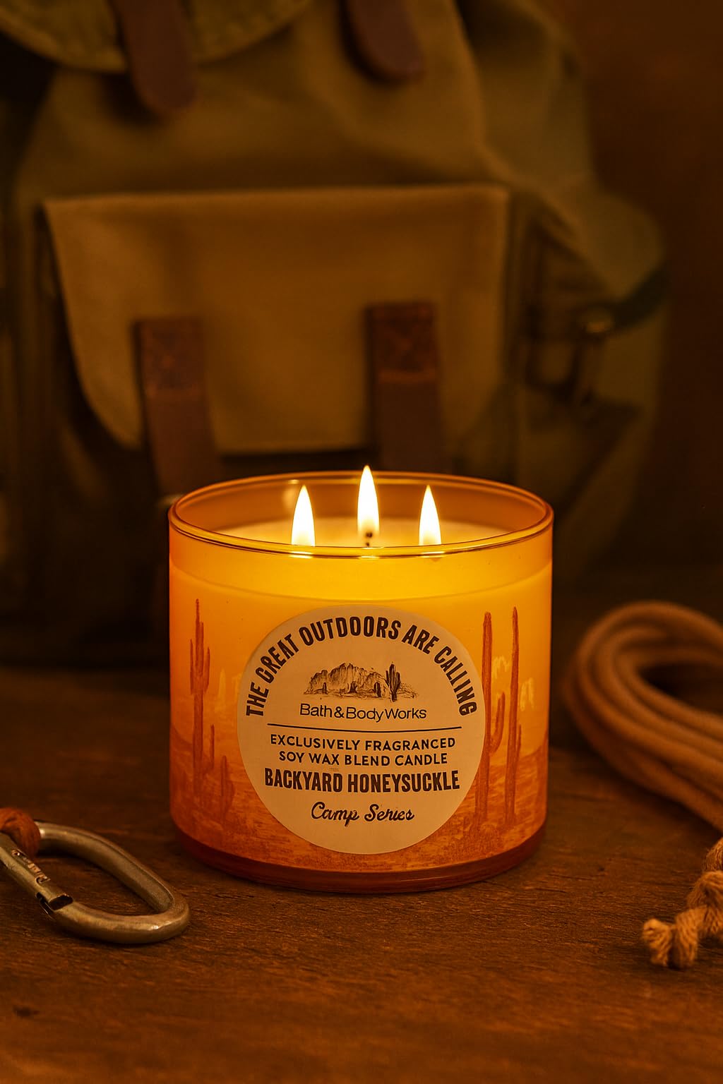 Bath & Body Works Backyard Honeysuckle 3-Wick Candle, 14.5 oz Scented Jar Candle, Soy and Paraffin Wax Blend with Decorative Lid, Honeysuckle Orange Blossom Neroli Fragrance