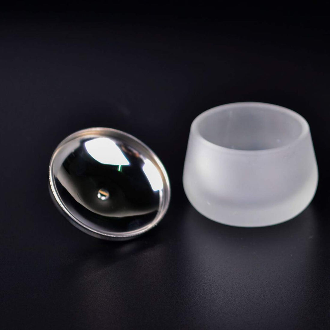 1 Piece Matte Crystal Glass Nail with Lid Nail Glass Crystal Cup Nail Crystal Bowl Dapping Dish Glass Crystal Dappen Dish Liquid Container Holder Tool for Acrylic Liquid Powder