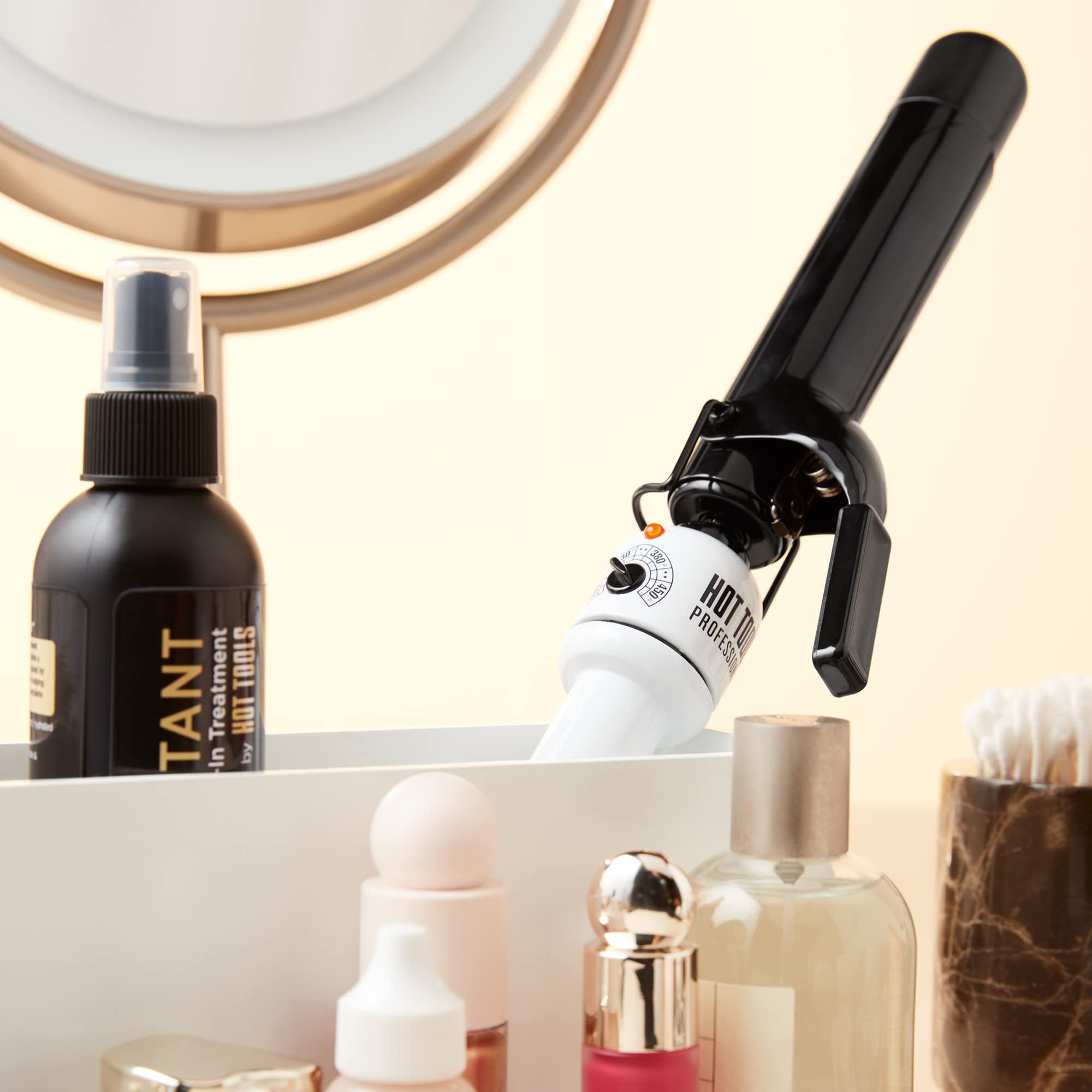 HOT TOOLS HTBW45 Spring Curling Iron, Black/White, 1 1/4 Inches