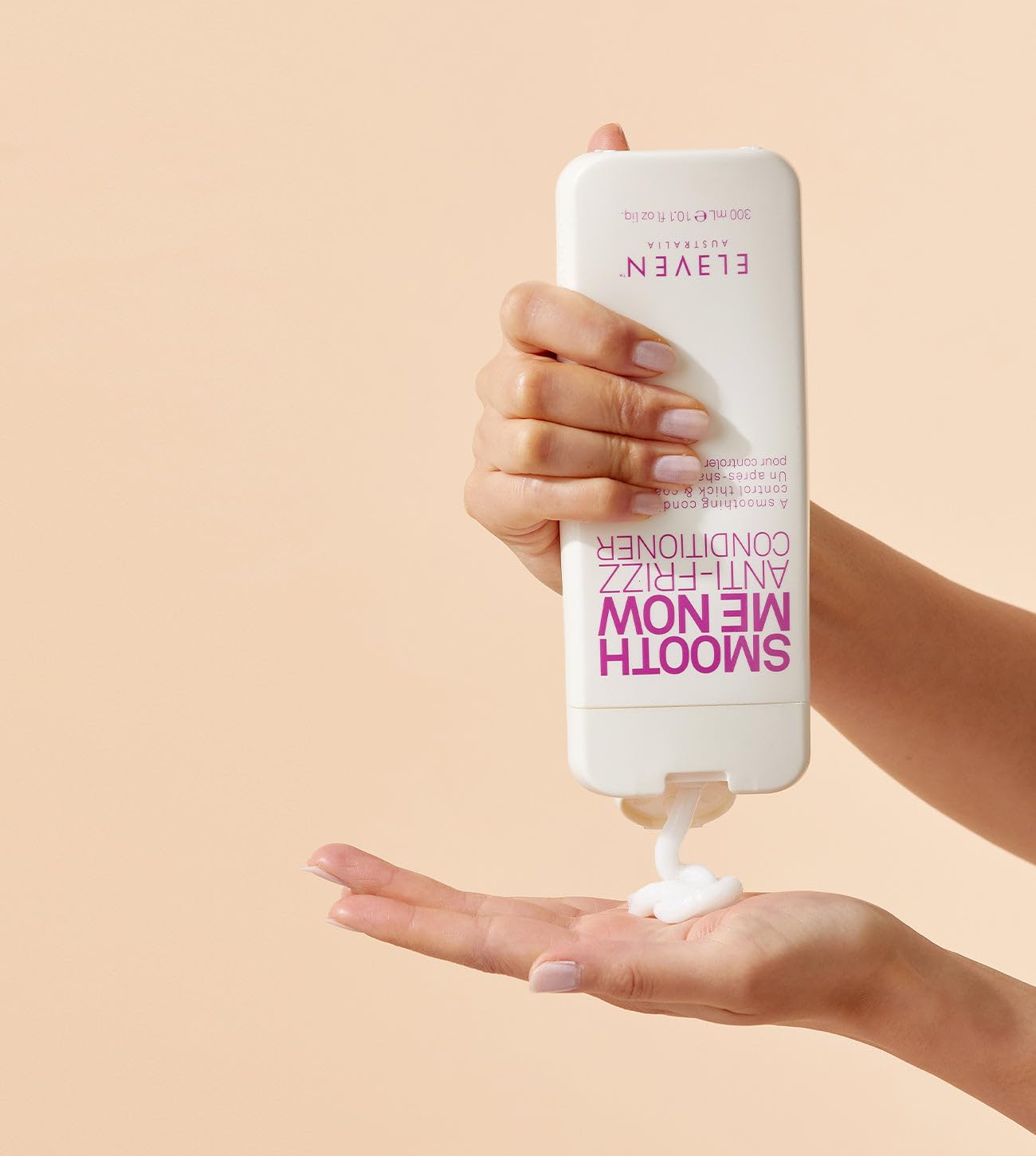 ELEVEN AUSTRALIA Smooth Me Now Anti-Frizz Conditioner - Hydrating Formula for Dry, Frizzy Hair, Reduces Flyaways, Enhances Smoothness, Sulfate & Paraben Free - 10.1 Fl Oz