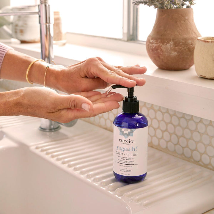 Cuccio - Yogahhh Clean Plus Calm Epsom Salt Hand and Body Wash - for Unisex - Cleanser - 8 oz