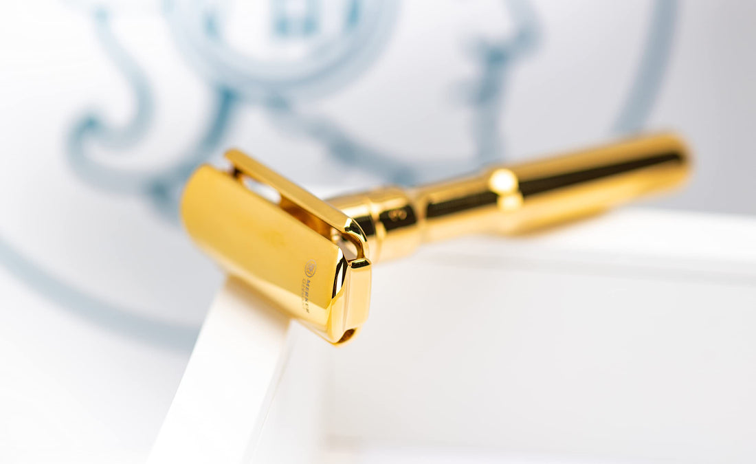 Merkur Adjustable Futur Safety Razor Gold Plated 702