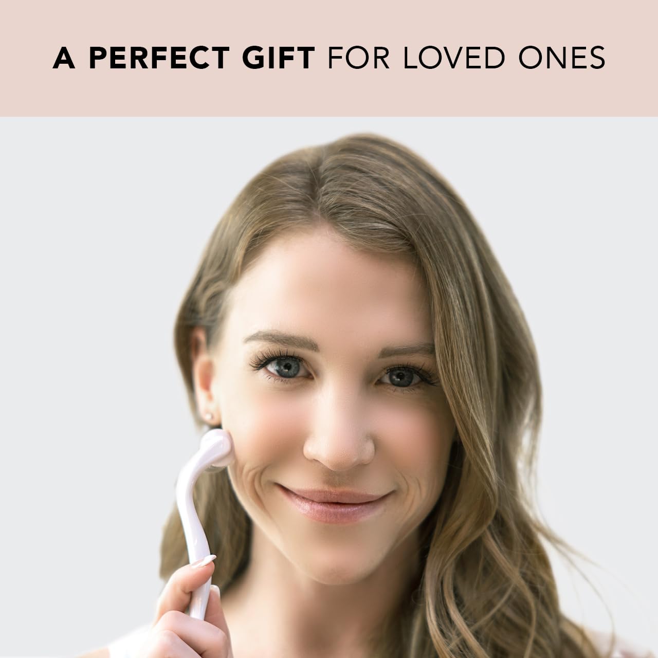 Microneedle Roller, Anti-Aging and Wrinkle Minimizing Dermaroller for Face.25mm Micro Needle Facial Roller, 540 Needle Face Roller with Storage Case By Kitsch