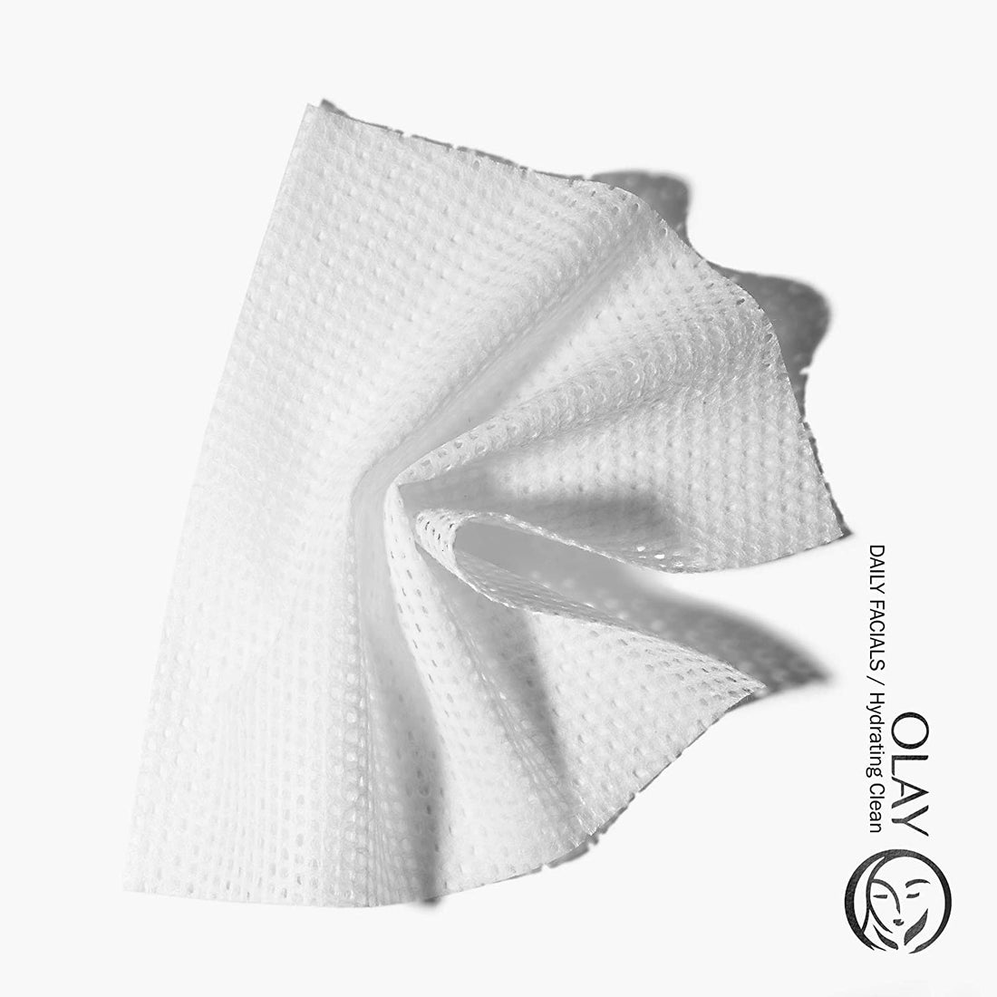 Olay Daily Facial Hydrating Cleansing Cloths Makeup Remover with Grapeseed Extract, 7 Count