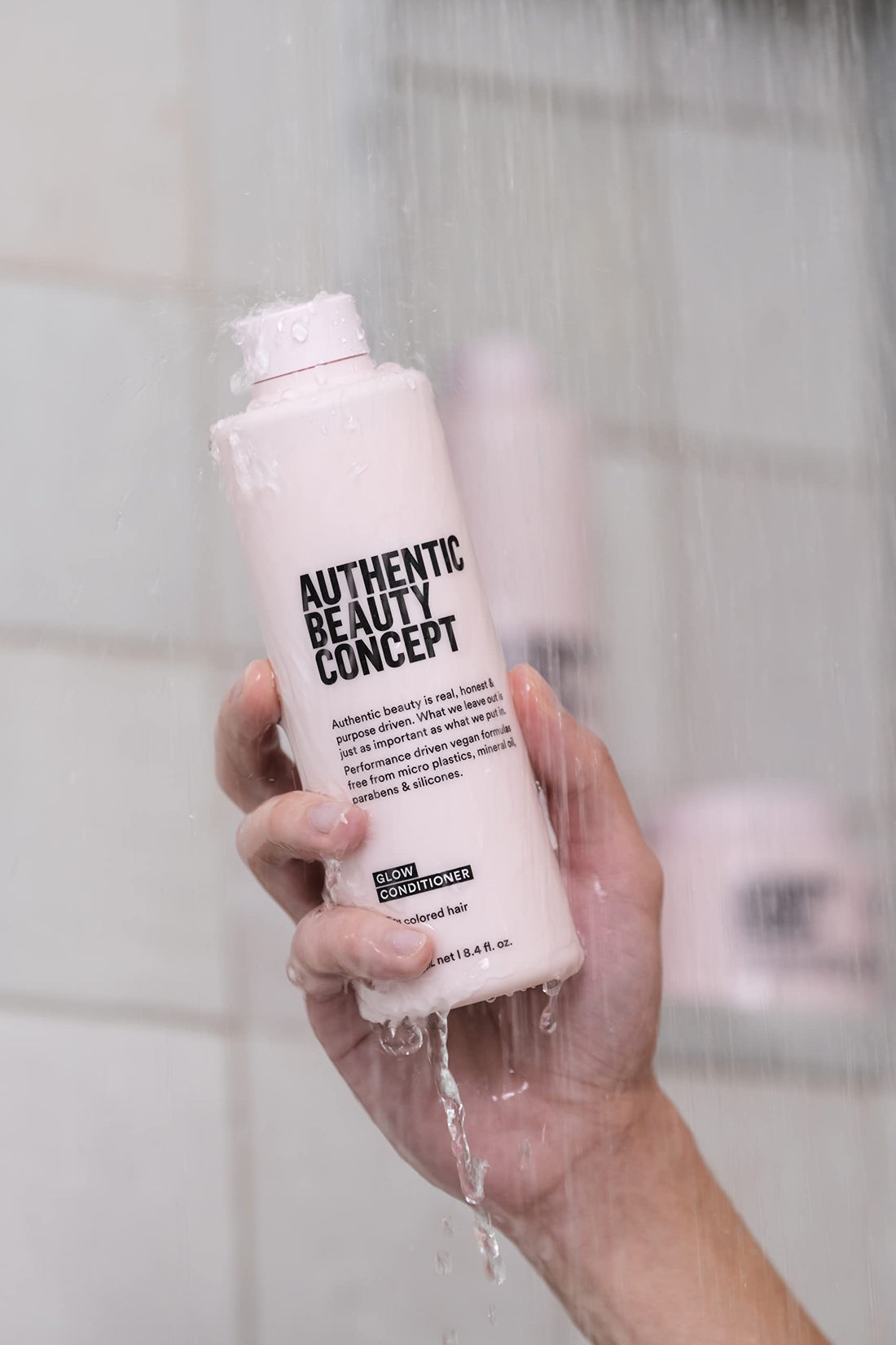 Authentic Beauty Concept Glow Conditioner | Hydrating Conditioner for Color Treated Hair | Color-Preserving | Moisturizes Colored Hair | Vegan & Cruelty-free | Sulfate-free | 8.4 fl. oz.