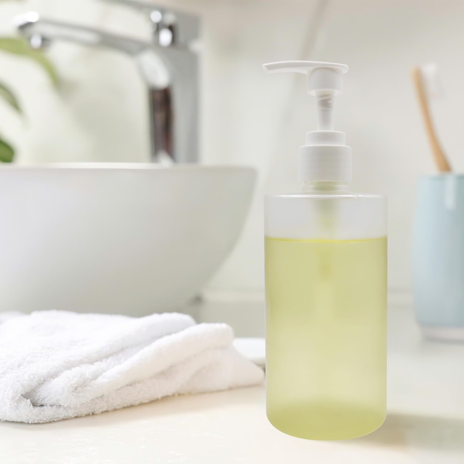 2PCS Pump Head Designed for OUAI 10 FL OZ Bottles, Compatible with OUAI Shampoo & Conditioner Bottles, OUAI Body Wash Bottle