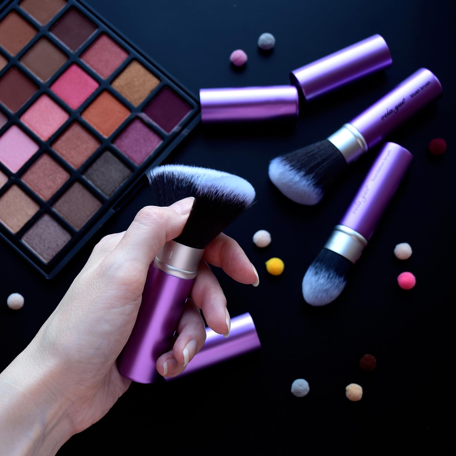 Retractable Angled Face Blush Bronzer Makeup Brush