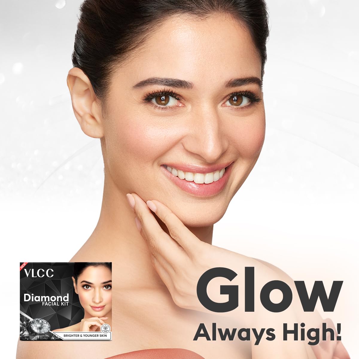 VLCC Diamond Facial Kit - 60g | Skin purifying with Parlour Glow | Improves Skin Elasticity, Brightens and Lightens Patchy Damaged Skin | With Colloidal Diamond, Jojoba Oil, Olive Oil & Aloe Vera.