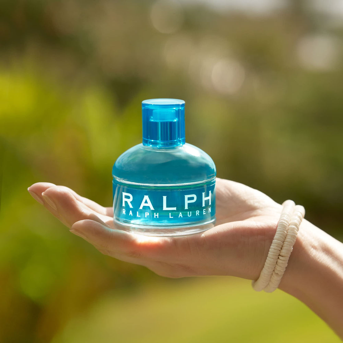 Ralph Lauren FRAGRANCES - Eau de Toilette - Women's Perfume - Fresh & Floral - With Magnolia, Apple, and Iris - Medium Intensity - 1 Fl Oz