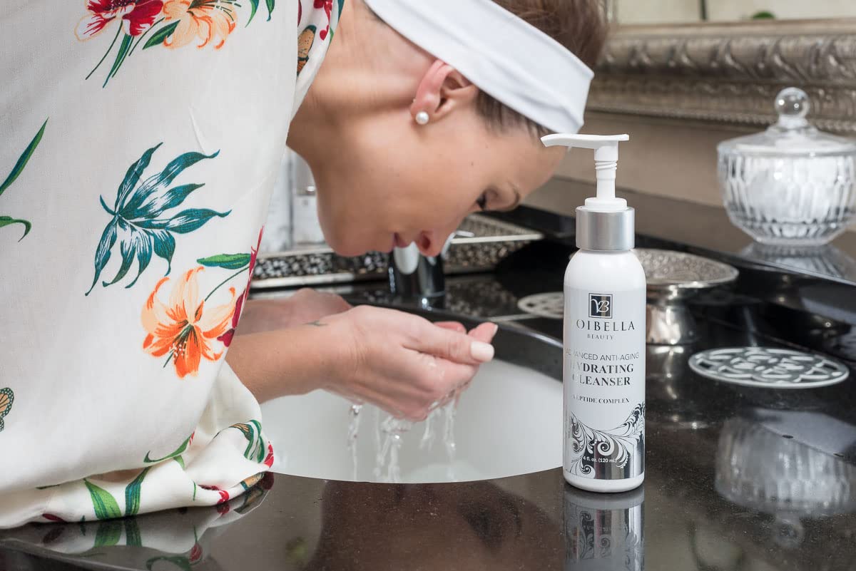 Anti-Aging Organic Face Wash For Women & Men - Our Hydrating Facial Foam Cleanser Is The Best Natural Cleansing Gel For A Gentle, Healing & Moisturizing Way To Clean, Repair & Soothe Dry Skin Daily