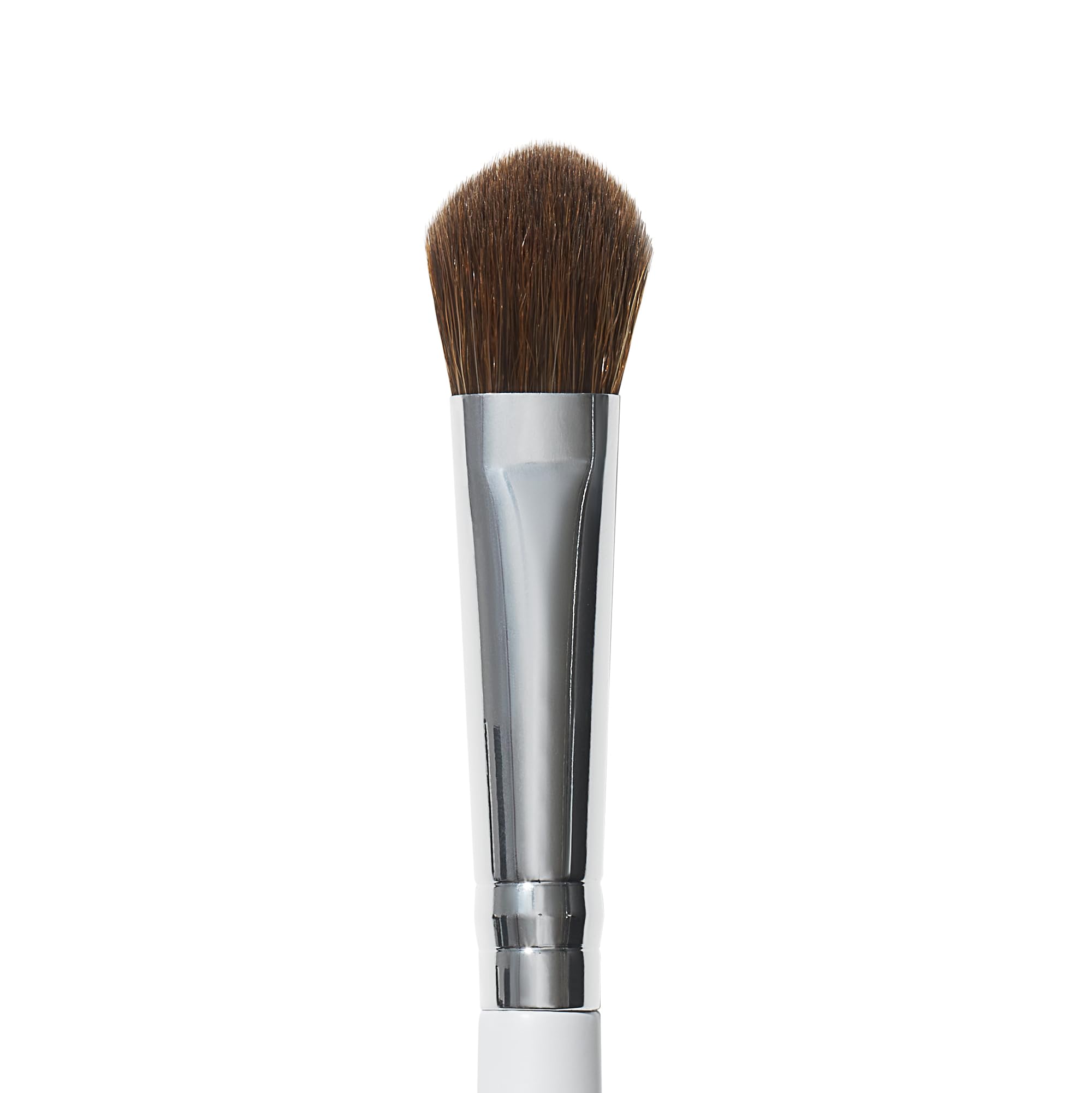 e.l.f. Wide Tapered Eyeshadow Brush, Makeup Brush For Even Eyeshadow Application & Definition, Angled Tip For Precision, Vegan & Cruelty-Free