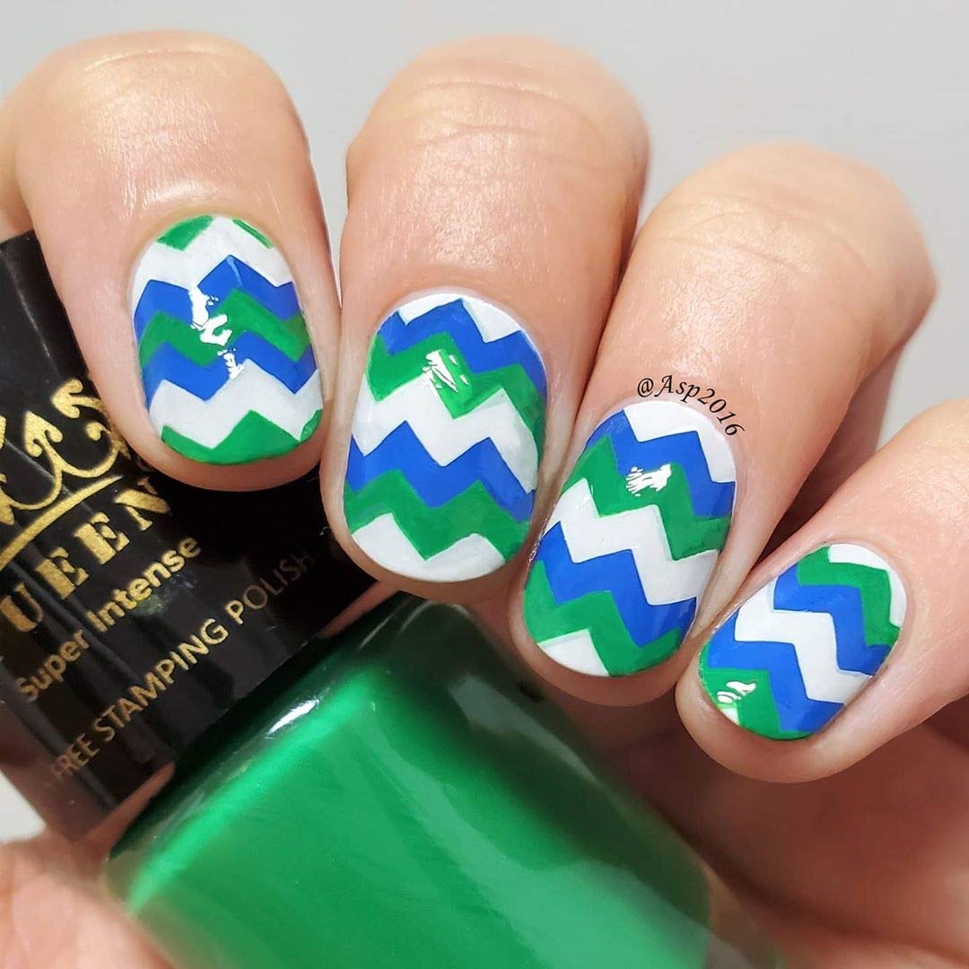 PUEEN Happy Holiday Stamping Polish Collection Set Big 5-Free Formula Nail Color Lacquer (816 - So Red + 815 - Amazon Moss) - BH000873