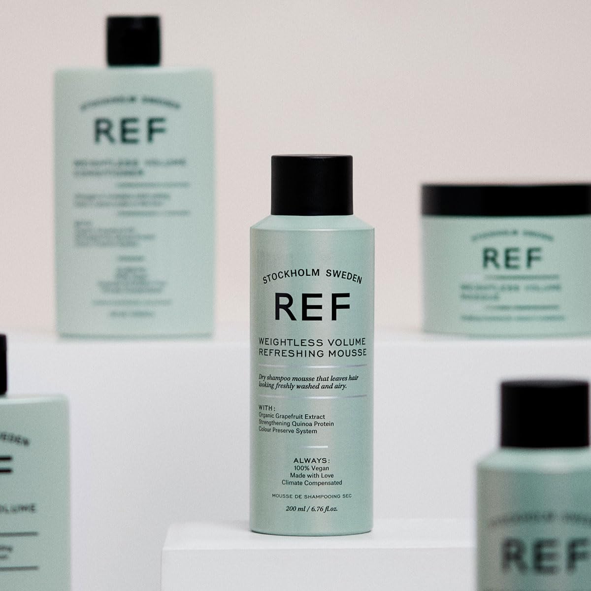 REF Weightless Volume Refreshing Mousse