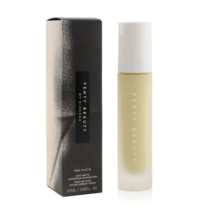 Fenty Beauty by Rihanna Pro Filt’r Soft Matte Longwear Liquid Foundation 130