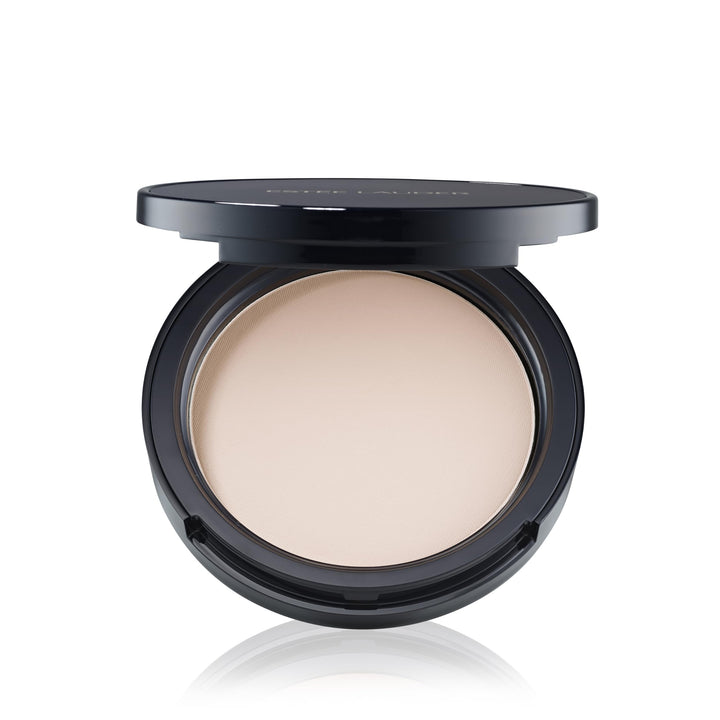 Estée Lauder Double Wear Stay-in-Place Matte Setting Powder Veil | Pressed Setting Face Powder Compact with Puff | Oil-Control with Sheer Coverage, Translucent Light