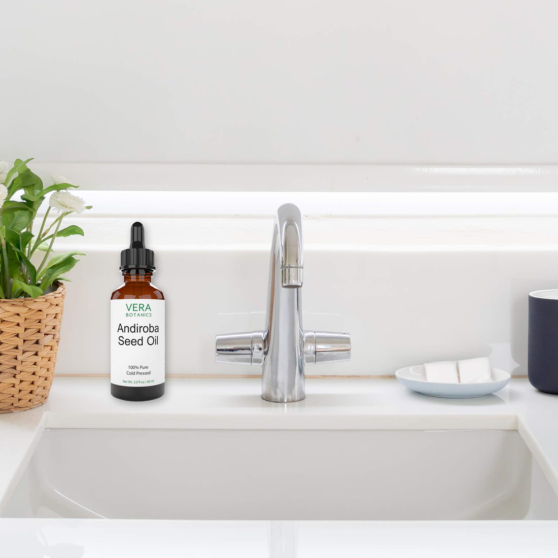 Vera Botanics ANDIROBA OIL 100% Pure & Natural, Unrefined, Cold-Pressed For Face, Dry Skin, Nails, Lips, Body & Hair - Reduce Hair Breakage, Even Out Skin Tone, Therapeutic Massage