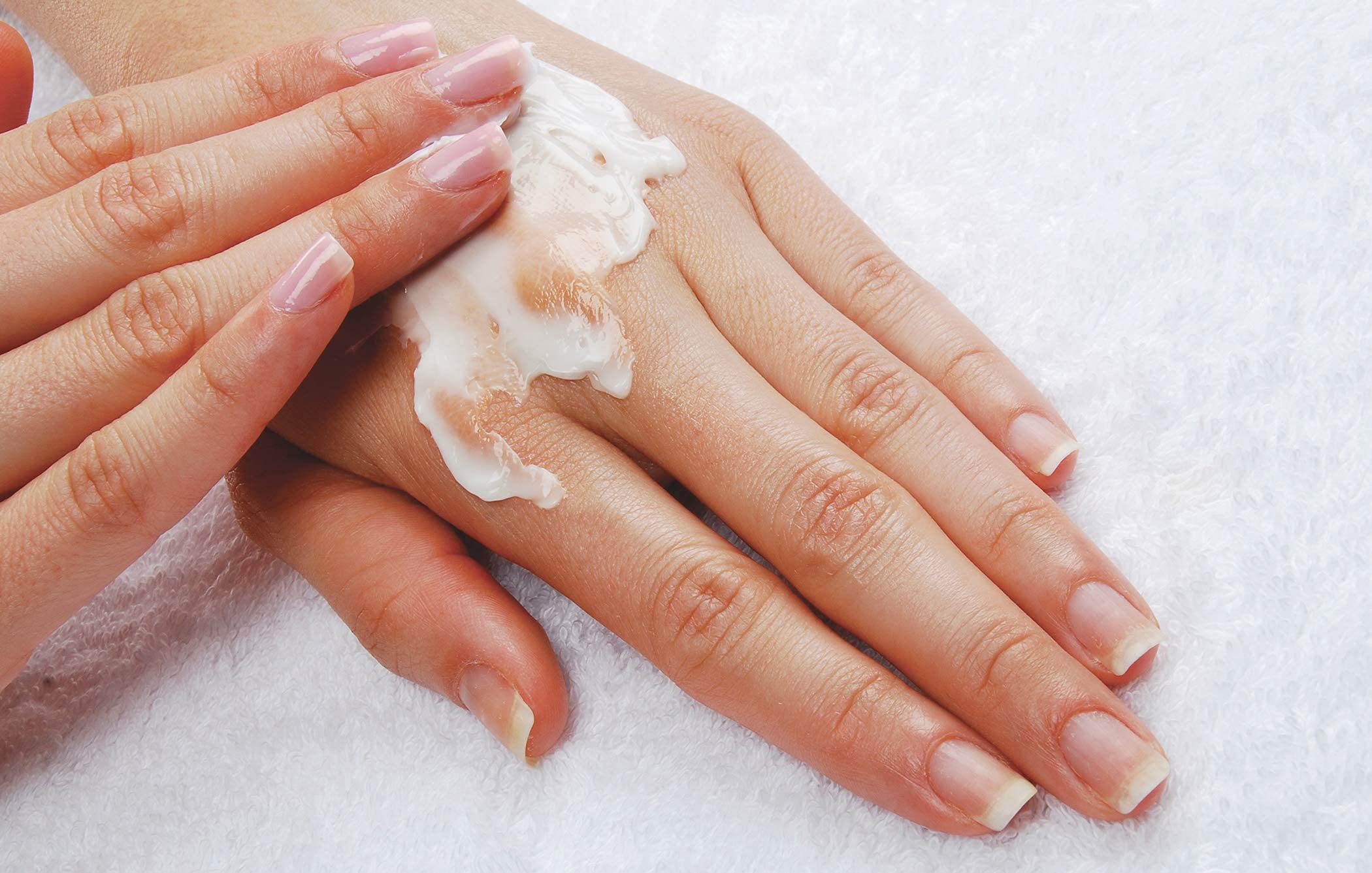 Cuccio Naturale Spa Vanilla Bean Sugar Butter 4 oz.