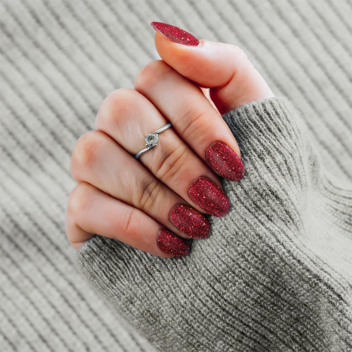 LECHAT Perfect Match Nail Polish, On The Red Carpet, 0.500 Ounce