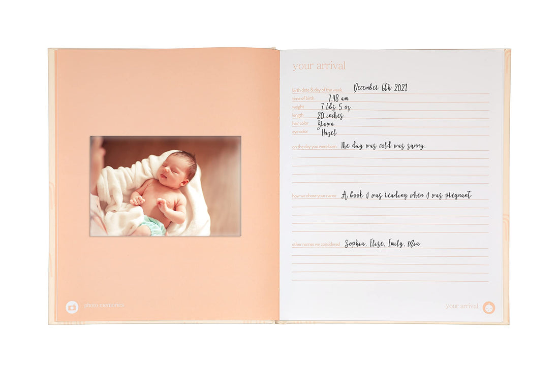 Pearhead Hello Baby First 5 Years Memory Book, Gender-Neutral Baby Keepsake for New and Expectant Parents, Pregnancy And Milestone Journal, Gray