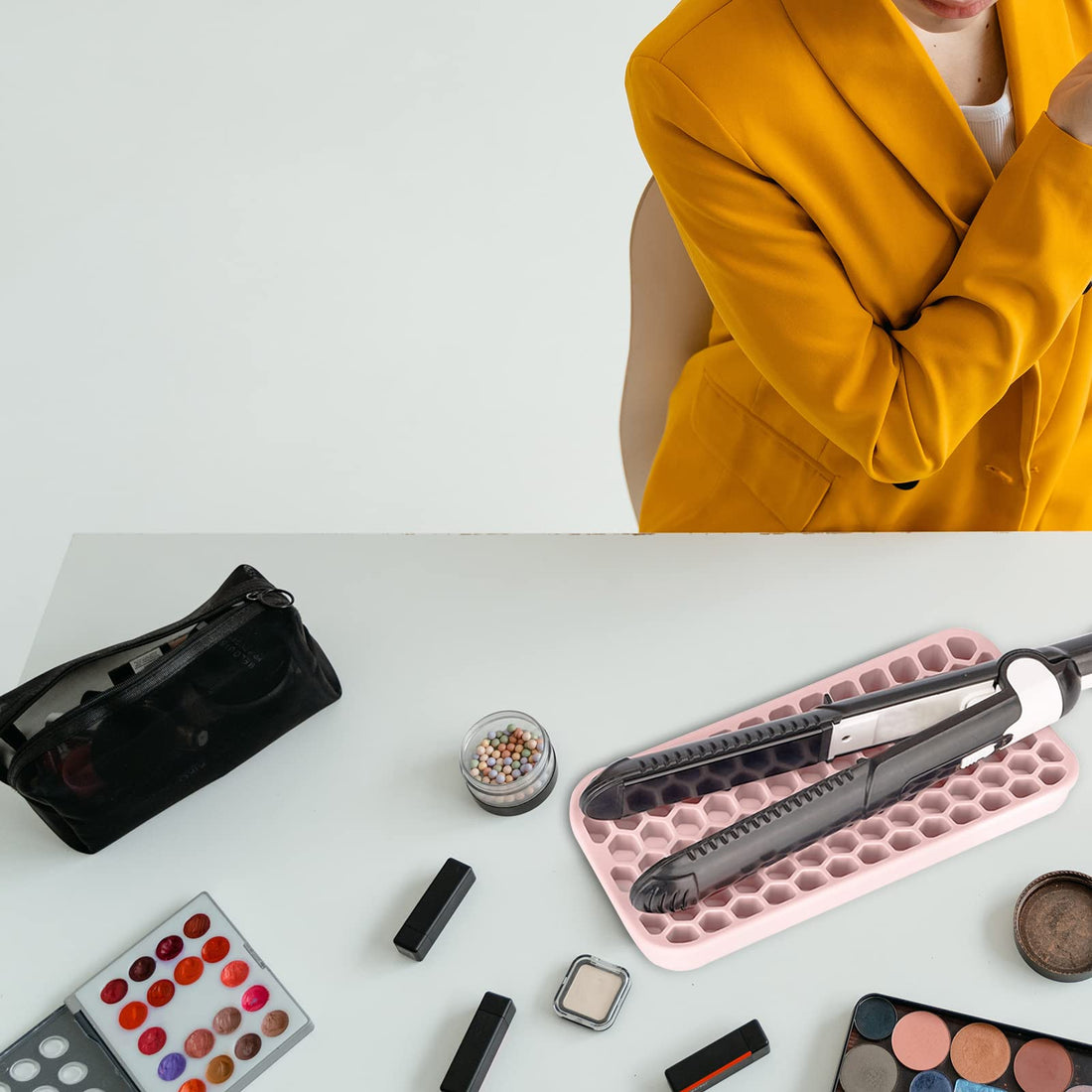 2 Pack Silicon Heat Resistant Mat for Hair Tools, Travel Hot Pad for Curling Iron Small, Non Slip Flat Iron Mat Pad, Thick Styling Tool Mat for Straightener Wands (Pink, Blue)