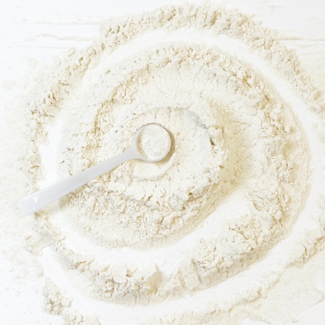 iFEiER Pure Kojic Acid Powder 60g(2.12oz) for Skincare Products and Homemade Cosmetics. Natural and Organic Kojic Acid Dipalmitate Powder for DIY lotions | creams | serums | soaps