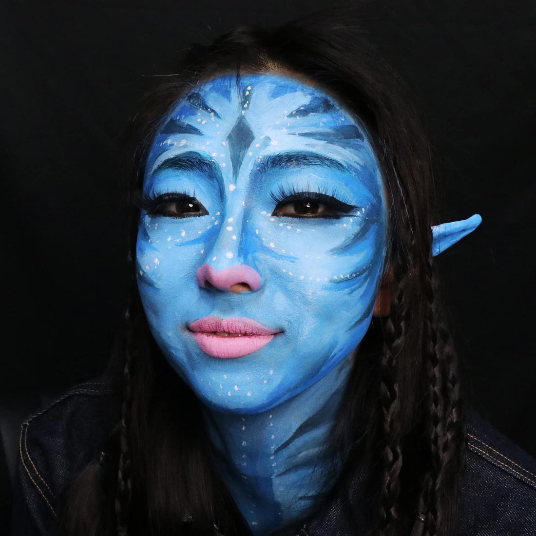 MEICOLY 2pcs Blue Eyeshadow Stick for Halloween Corpse Bride Avatar Sally Makeup, Metallic Shimmer Crayon, Waterproof Shiny Rotating Single Eye Shadow Pencil Eyeliner Stick