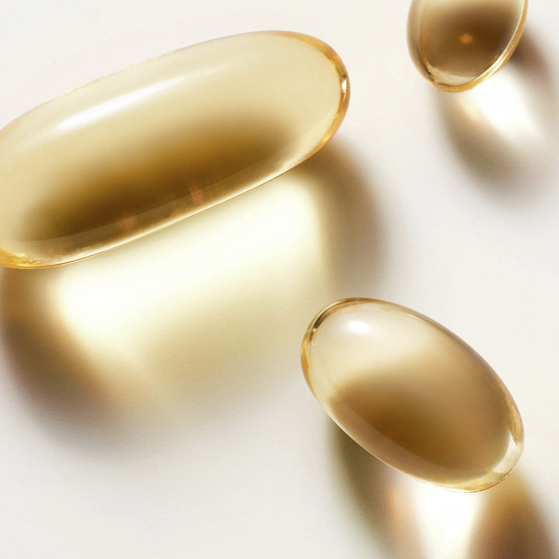 Olay CC Cream, Total Effects Moisturizer with Foundation, 7-in-1 Hydrates, Replenishes, Brightens, Evens Tone, Minimizes Look of Pores, Firms, Smooth- Sheer Coverage, Anti-Aging, 1.7 oz