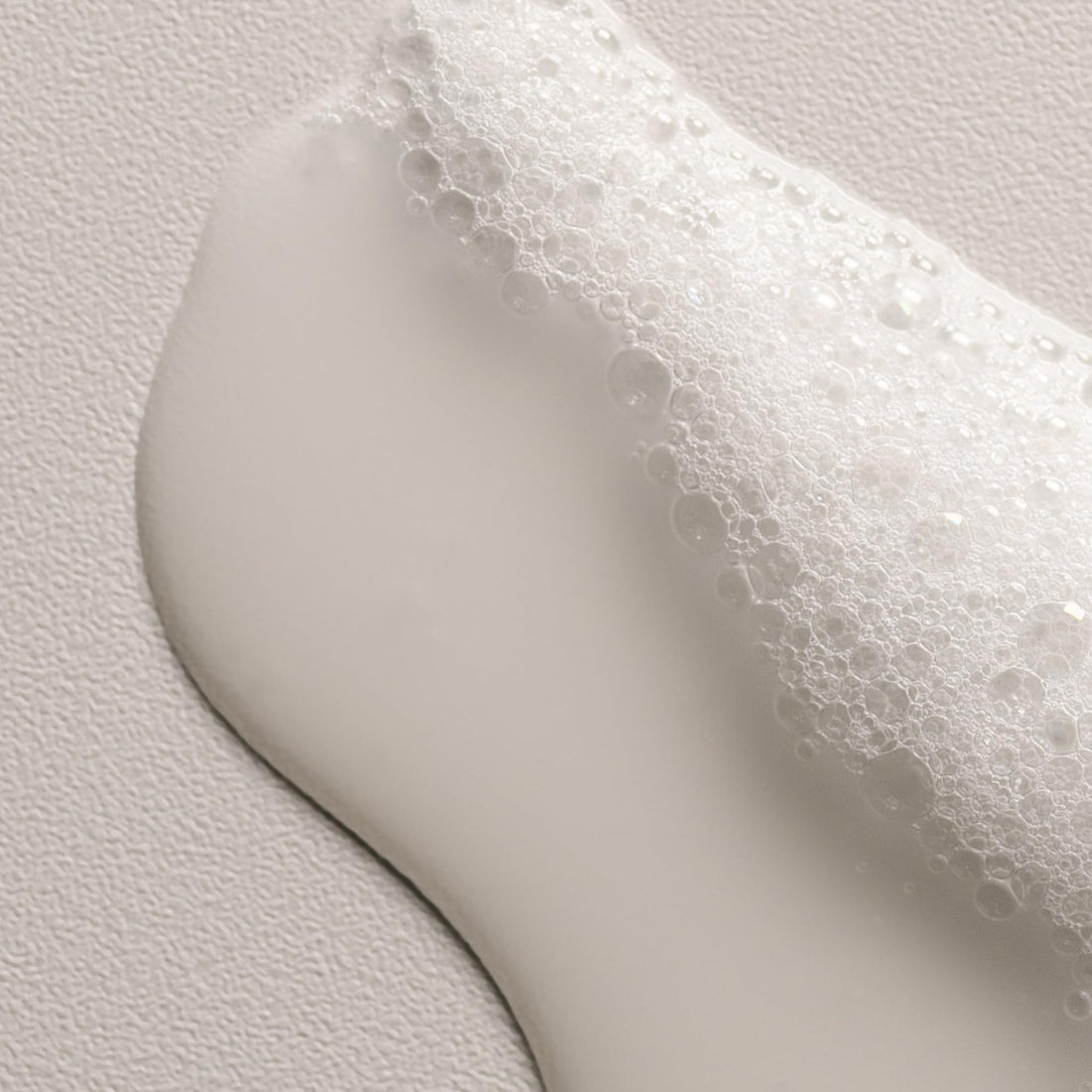 Davines OI Shampoo | Nourishing Shampoo for All Hair Types | Shine, Volume, and Silky-Smooth Hair Everyday | 9.47 Fl Oz