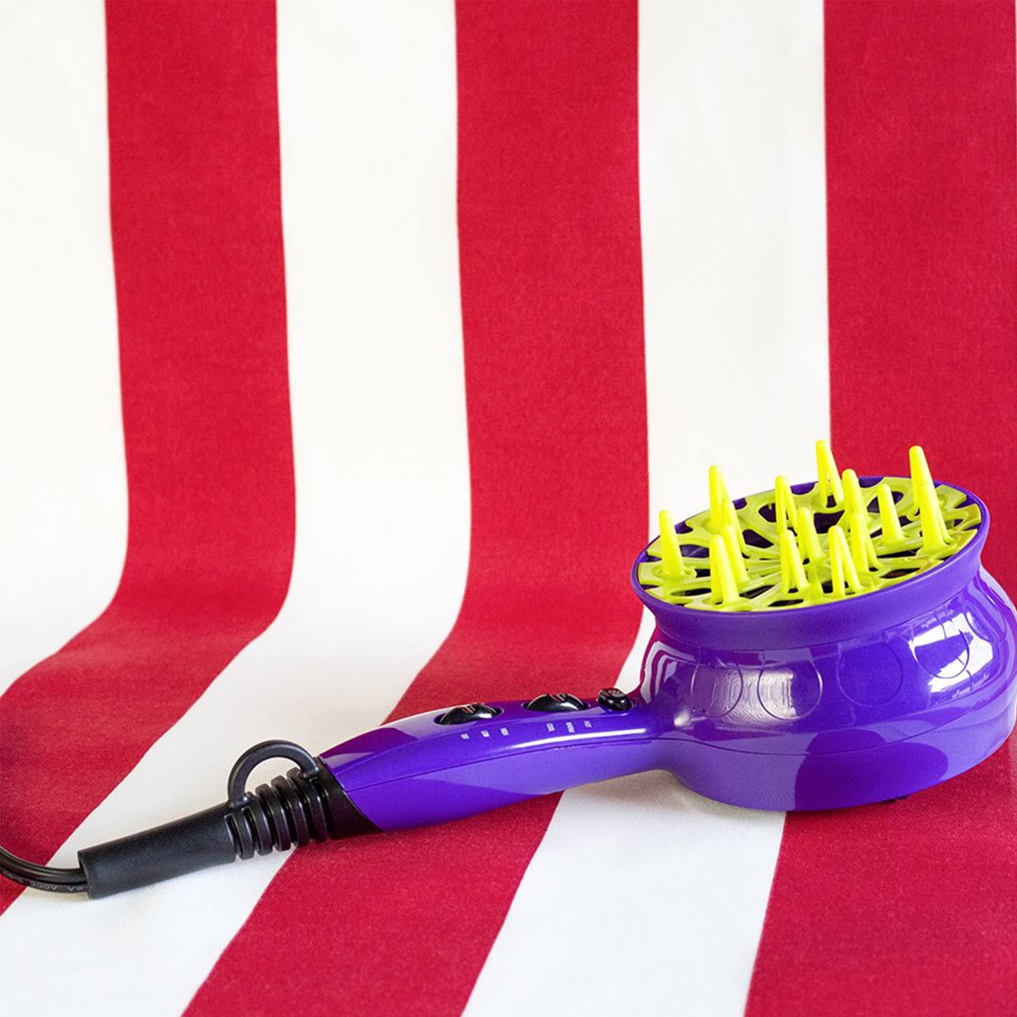 Bed Head Curls in Check 1875 Watt Diffuser Hair Dryer