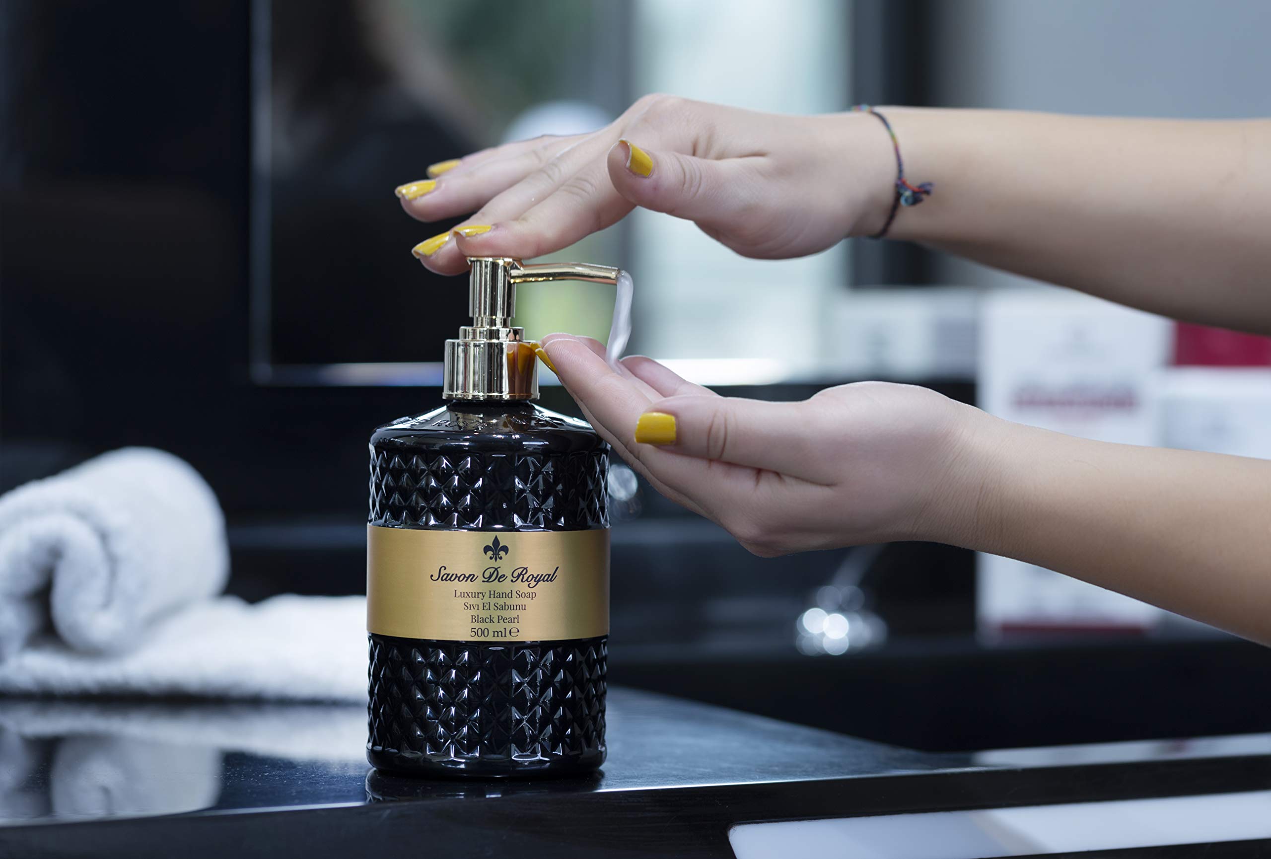 Savon De Royal Black Pearl Liquid Hand Soap - Liquid Hand Wash, Multi Purpose Liquid Soap in Pump Dispenser, Sweet Orange Scent, 16.9 fl oz