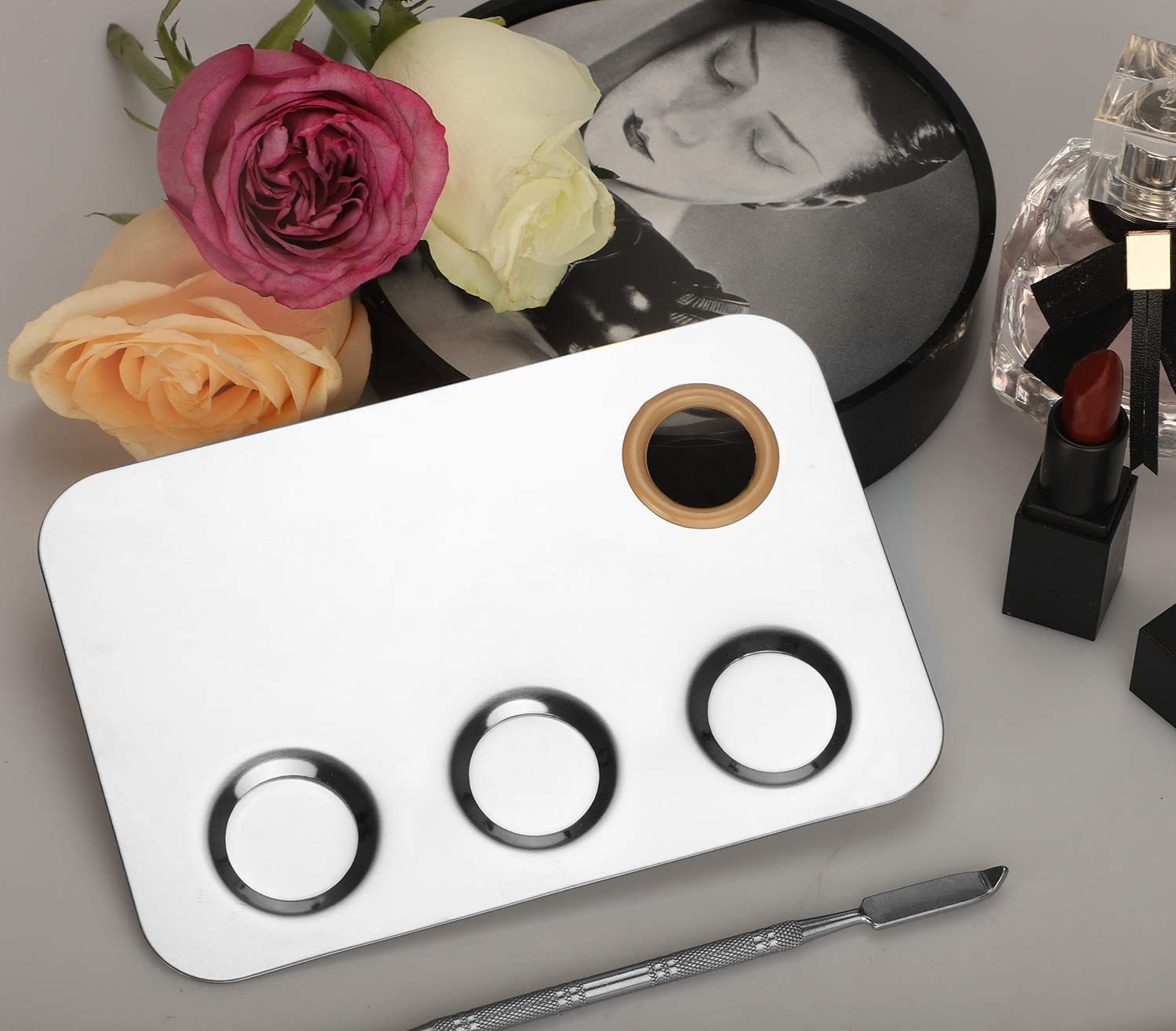 PrettyDate Makeup Palette 6x4inch Stainless Steel 3-well Nail-art Cosmetic Artist Mixing Palette with Spatula Tool for Mixing Foundation Silver