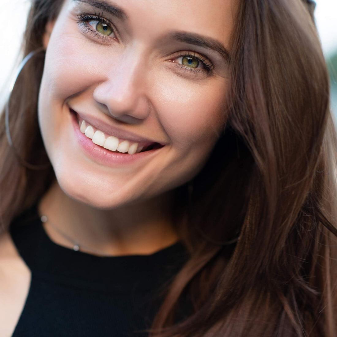 Pure Mineral Shades Root Concealer - Touch Up Kit with Brush - All Natural - Fast - Easy - Instant - Temporary Magic Powder Cover-Up - Covers Grey Roots Too - Medium Brown