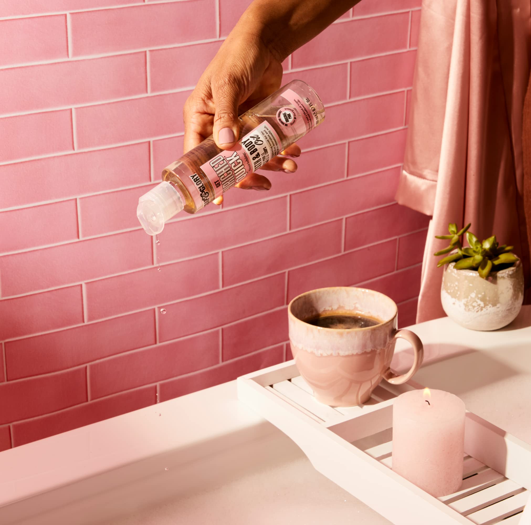 Soap & Glory Original Pink Get Enriched Quick Nourishing Bath & Body Oil - Skin Moisturizer with Argan Oil, Vitamin E, & Almond Oil - Rose & Bergamot Scented Body Oil for Dry Skin (200 ml)