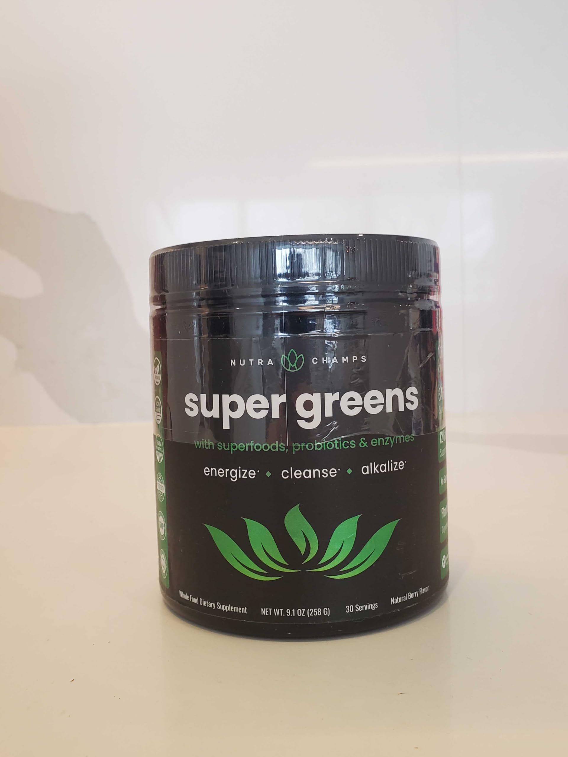 NutraChamps Super Greens Powder Premium Superfood | 20+ Organic Green Veggie Whole Foods | Wheat Grass, Spirulina, Chlorella | Antioxidant, Digestive Enzyme & Probiotic Blends (9.0 Oz, Berry)