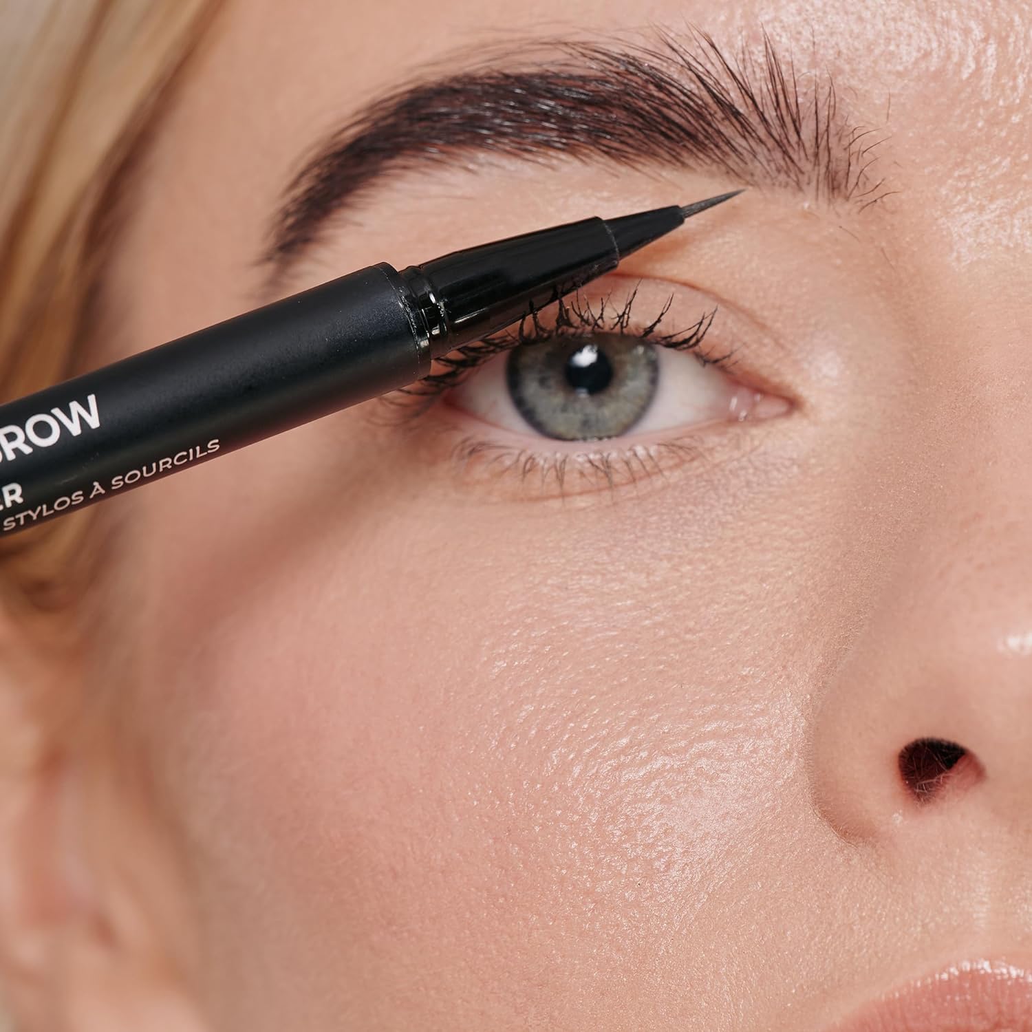 Thicker Brow Pen Duo, Dual Ended Pen Micro Tip & Classic Tip, Smudge Proof, Water Resistant, Vegan & Cruelty Free (Brunette)