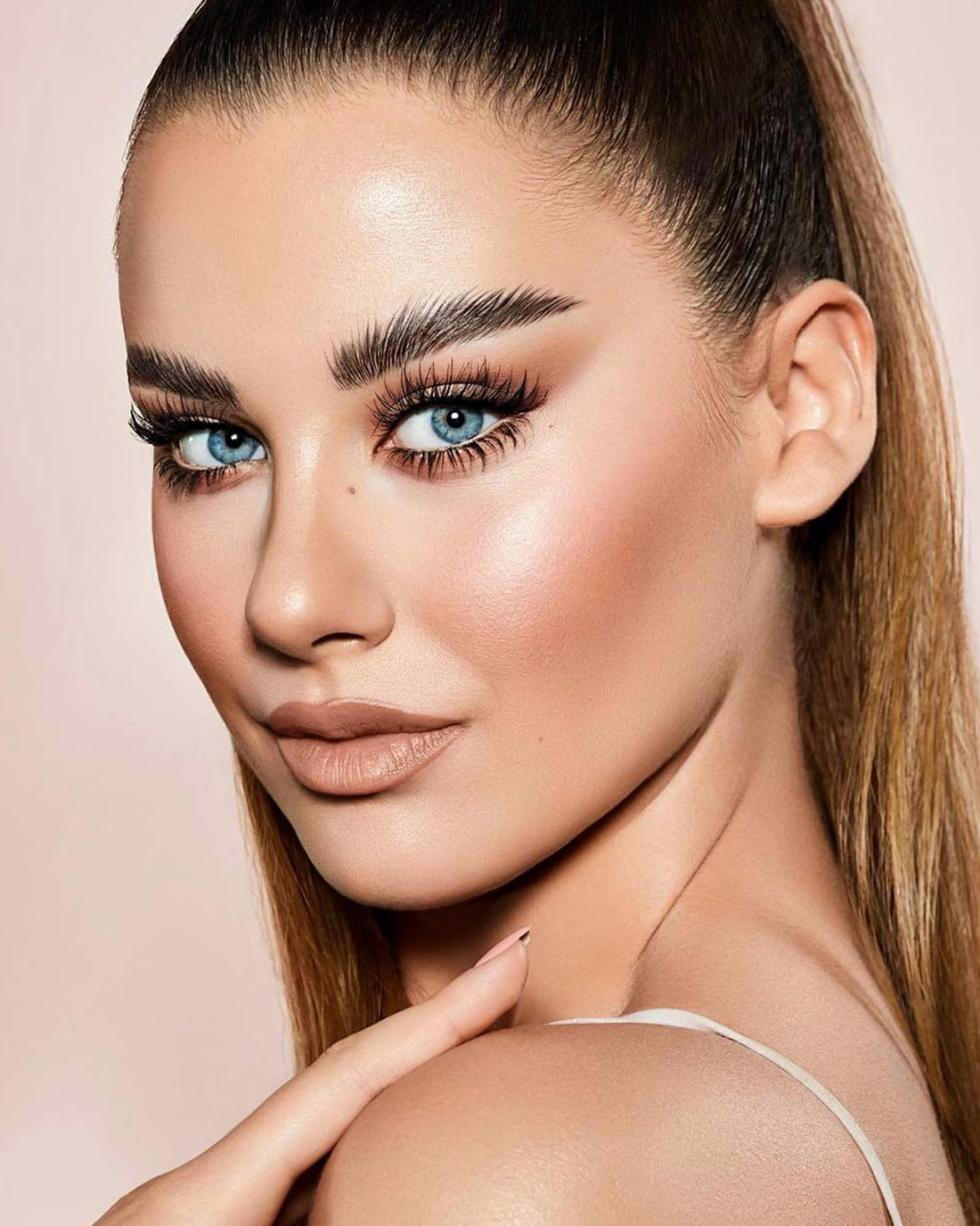 MAKI YIKA Nude Lipstick for Women Color Stay Long Lasting Lipsticks, No Smudge Matte Liquid Lipstick Transferproof Cruelty-Free Lip Color, Latte Nude