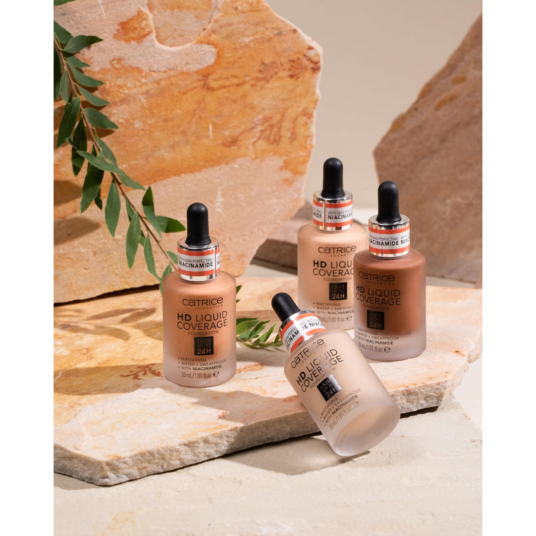 Catrice - Liquid HD Foundation Coverage - 010 Light Beige