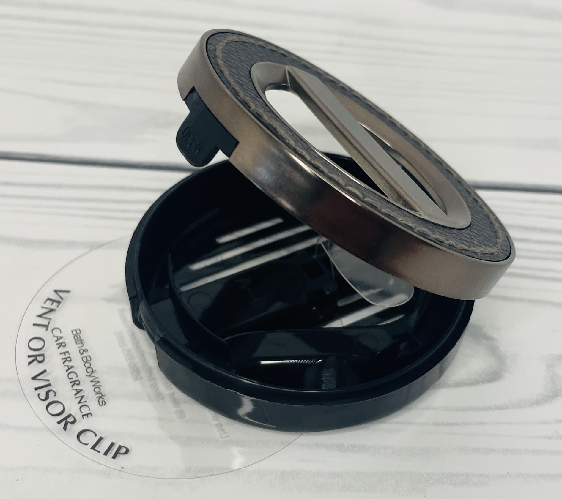 Bath and Body Works Brown Leather Stitched Car Visor Fragrance Holder Easy To Open