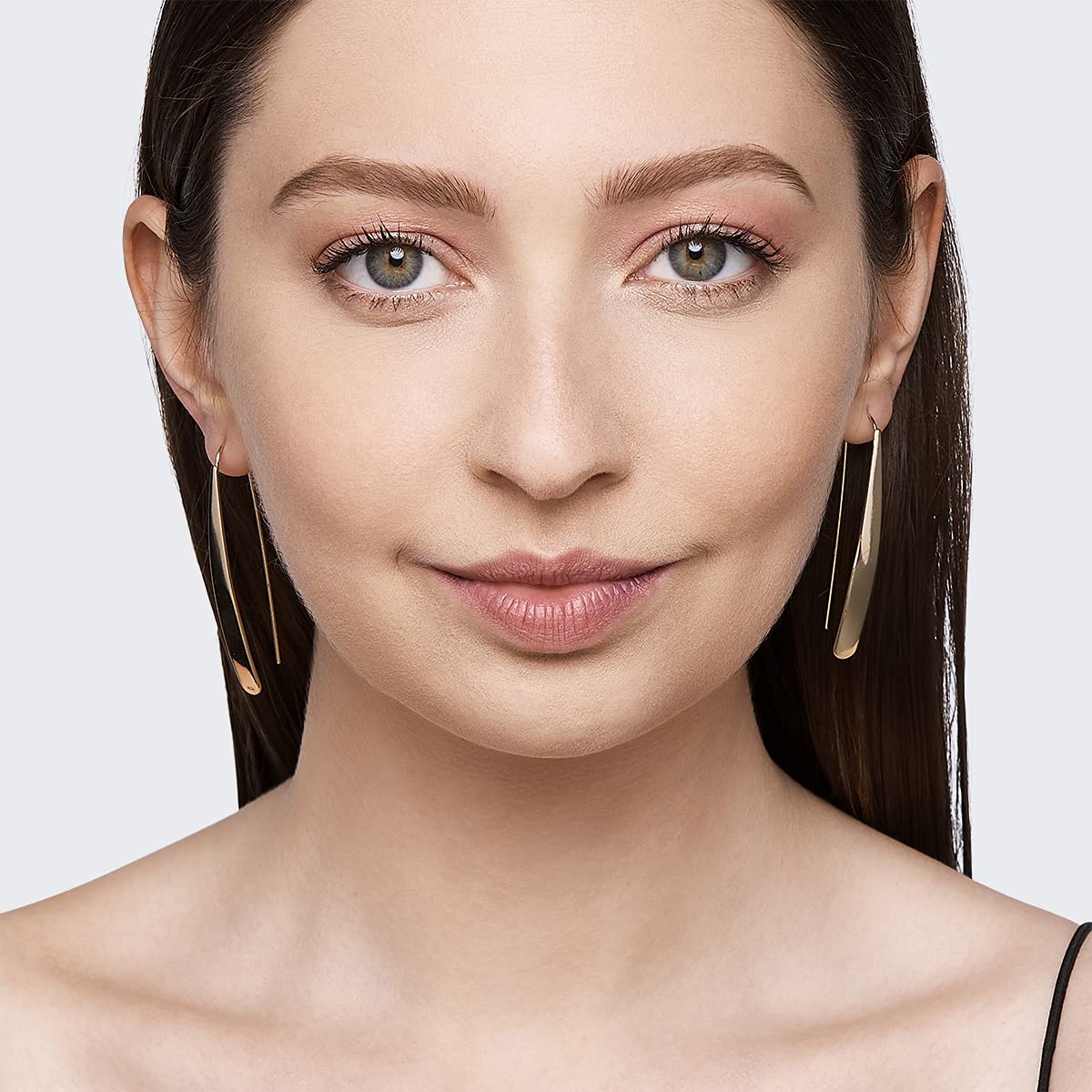 Kiss New York Professional Brow Pencil with Spoolie Brush, Ultra-Fine Precision Point Eyebrow Pencil, Dual-Sided Precise, Slim Definer, Fills Brows, Long-Lasting (Dark Brown)